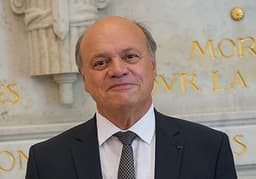 Jacques Savatier