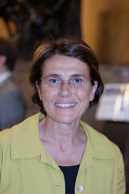 Laurence Dumont