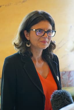 Valérie Oppelt