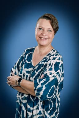 Nadine Gironcel Damour